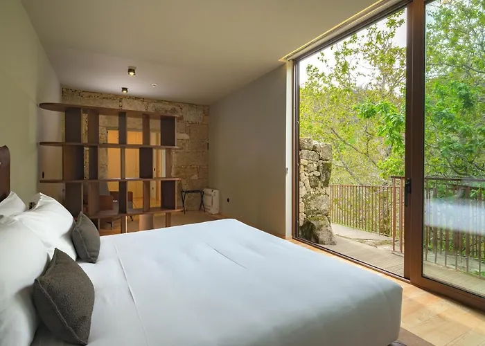 Lavandeira Douro Nature & Wellness Lantgård Baião